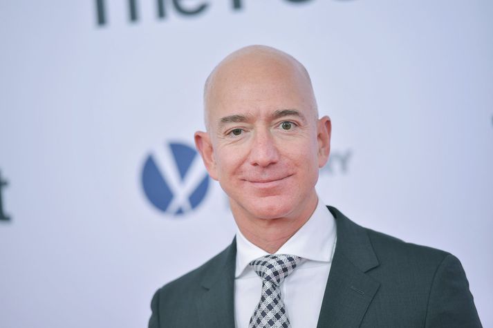 Jeff Bezos, forstjóri Amazon og rík­asti maður heims.