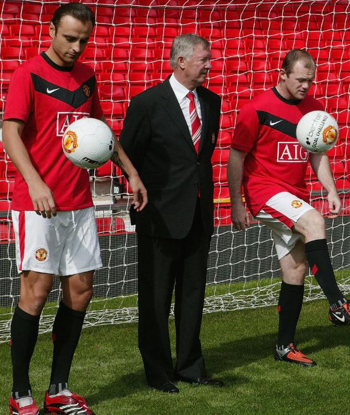 Sir Alex vonar að Dimitar Berbatov og Wayne Rooney haldi áfram að sjá til þess að markatala United sé sterk.
