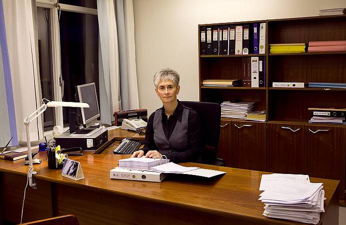 Sigríði J. Friðjónsdóttur hefur verið boðið að taka að sér starf saksóknara í máli Alþingis gegn Geir.