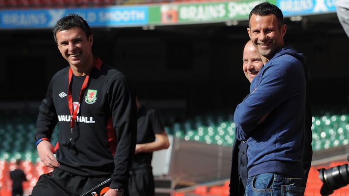 Gary Speed og Ryan Giggs.