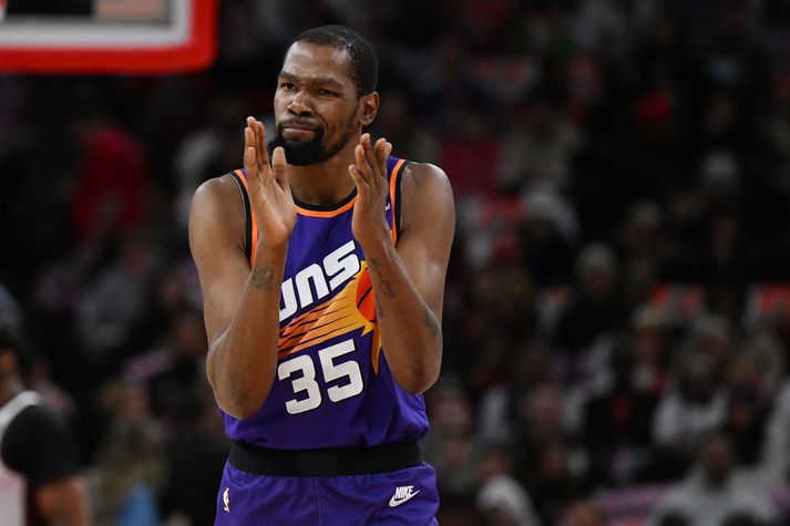 Kevin Durant er leikmaður Phoenix Suns í dag en er mikið meiddur og missir af mörgum leikjum.