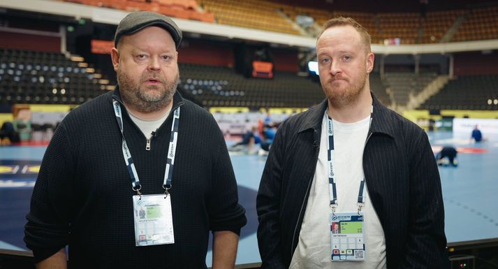 Stund sannleikans rennur upp á morgun og vonandi nær Ísland að sýna sínar bestu hliðar.