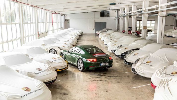 Milljónasti Porsche 911 er grænn Carrera S.