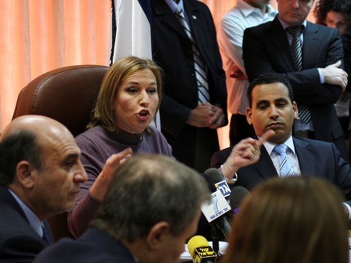 Tzipi Livni á fundi með flokksmönnum í dag.