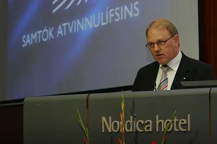 Ingimundur Sigurpálsson er fyrrverandi forstjóri Eimskips.