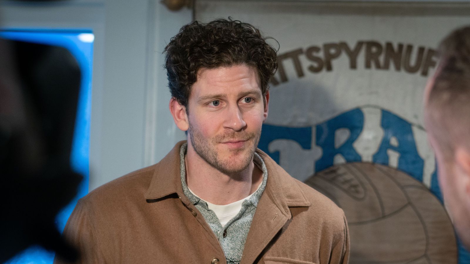 Skór Rúnars upp í hillu