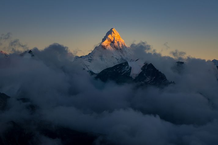 Everest er hæsti tindur heims og hafa níu Íslendingar komist á toppinn.