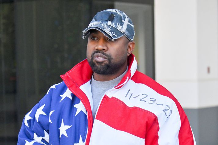 Hinum umdeilda Kanye West er margt til lista lagt. Að reka skóla er þó ekki eitt af því, ef marka má frásagnir fyrrverandi kennara við skóla hans.