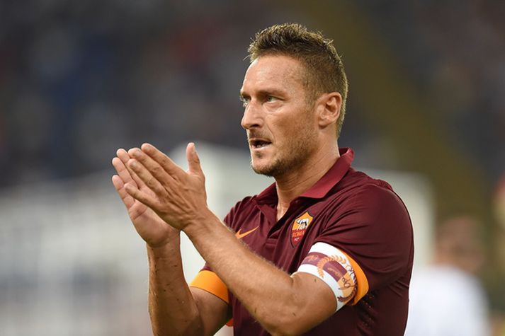 Totti hefur spilað með Roma í rúma tvo áratugi.