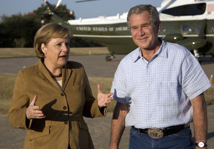 Angela Merkel, kanslari Þýskalands, og Bush Bandaríkjaforseti.