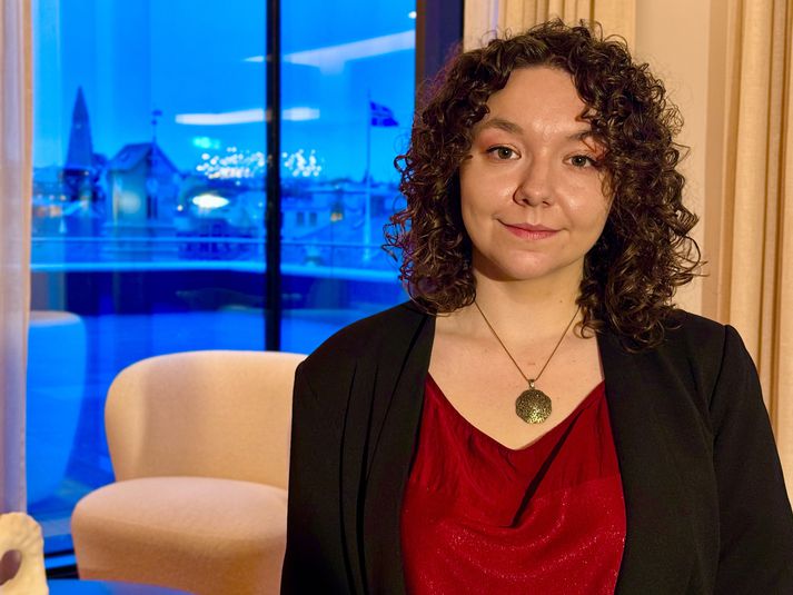 Antonina vinnur fyrir góðgerðasamtökin FEDERA sem meðal annars aðstoðar þungaðar konur í vanda vegna nýlegra laga um þungunarrof.