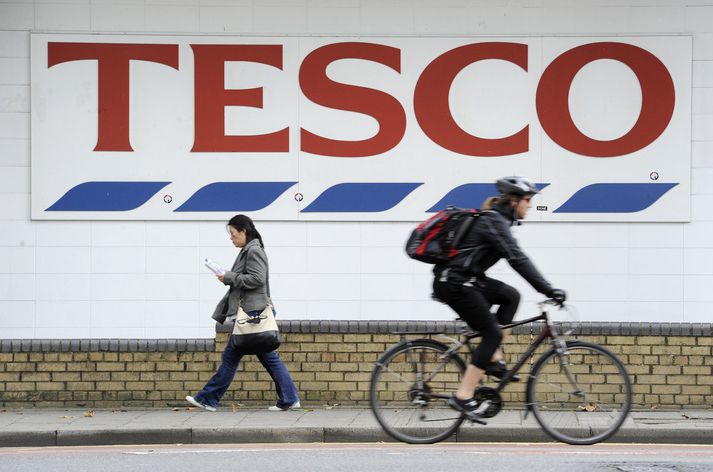 Smásölukeðjan Tesco, sem er sú stærsta í Bretlandi, er helsti viðskiptavinur Seachill, bresks dótturfélags Icelandic Group, og er sögð þurfa að leggja blessun sína yfir nýjan eiganda félagsins.