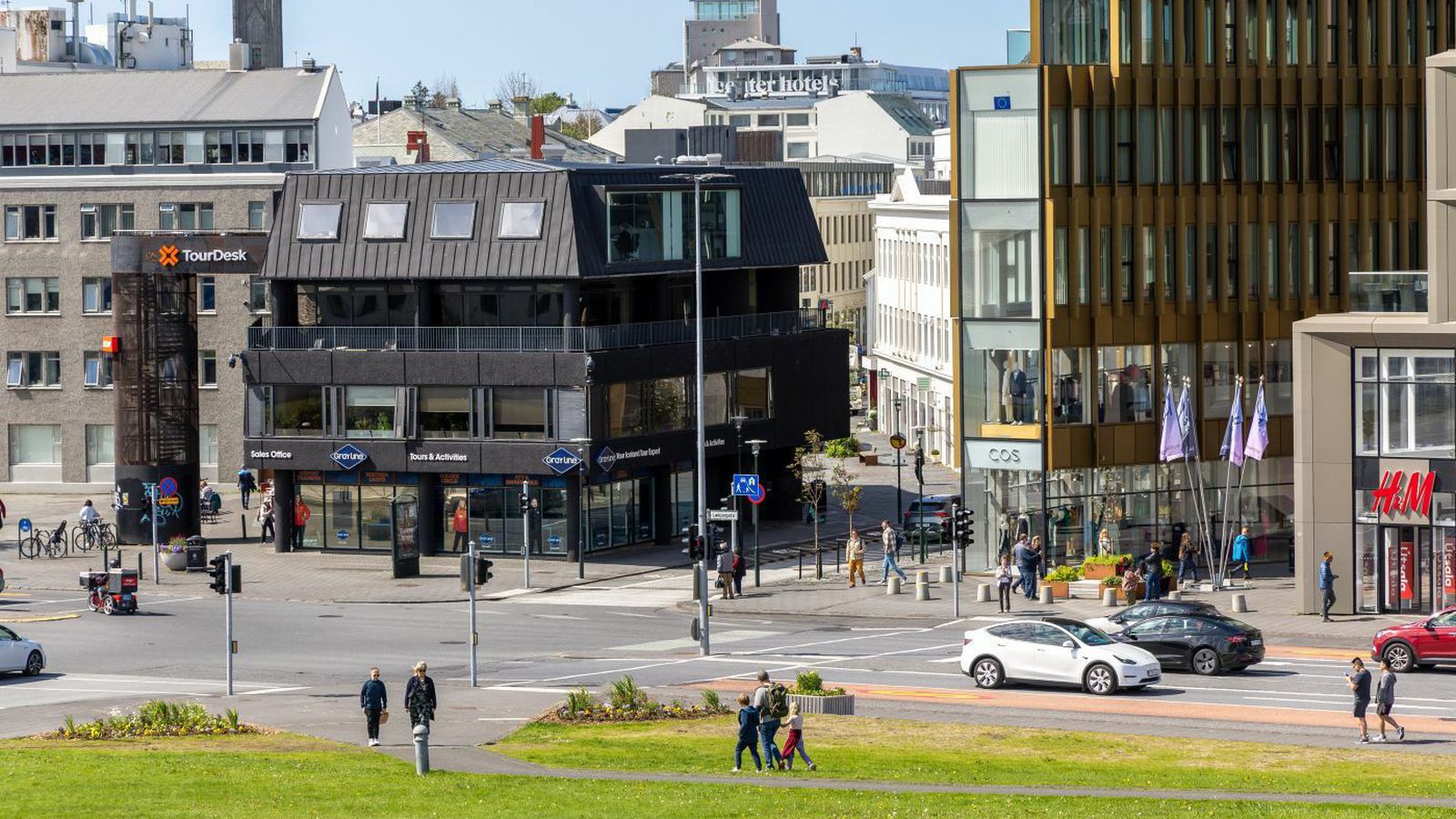 Enginn mark­tækur munur á jáurum og neiurum