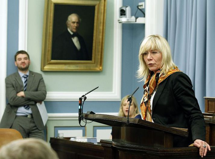 Vigdís Hauksdóttir er framsögumaður frumvarpsins um stofnun Lagaskrifstofu Alþingis.