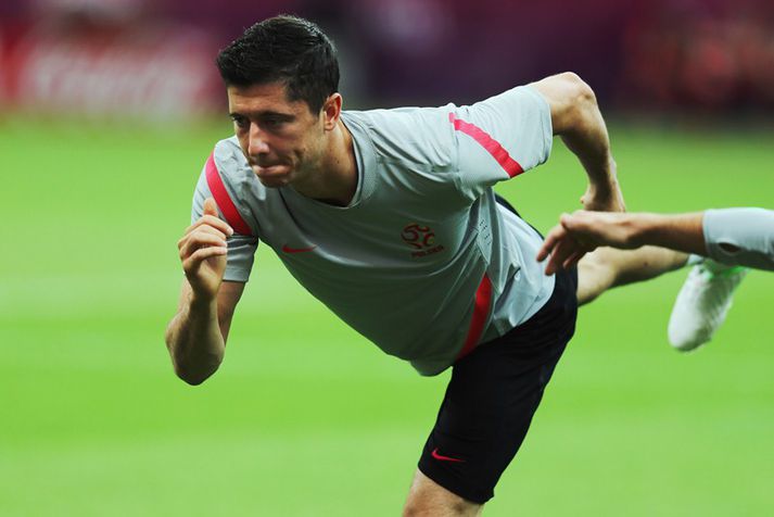 Það hvílir mikil ábyrgð á herðum hins 23 ára Lewandowski enda Pólverjar á heimavelli.