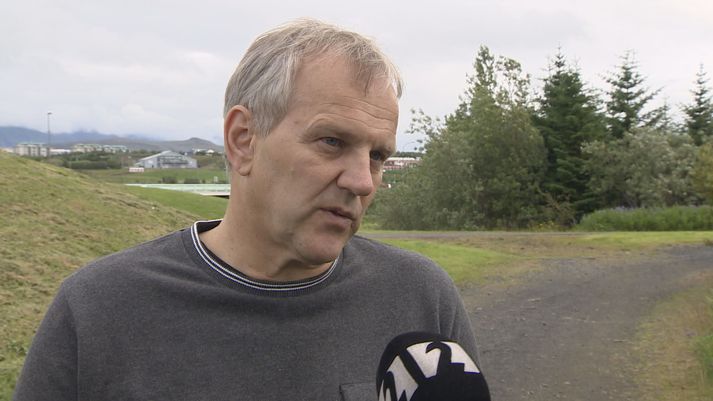 Guðbergur Guðbergsson hefur unnið sem fasteignasali hér á landi en einnig á Spáni og í Bandaríkjunum. Hann er með ýmsar hugmyndir um forsetaembættið.