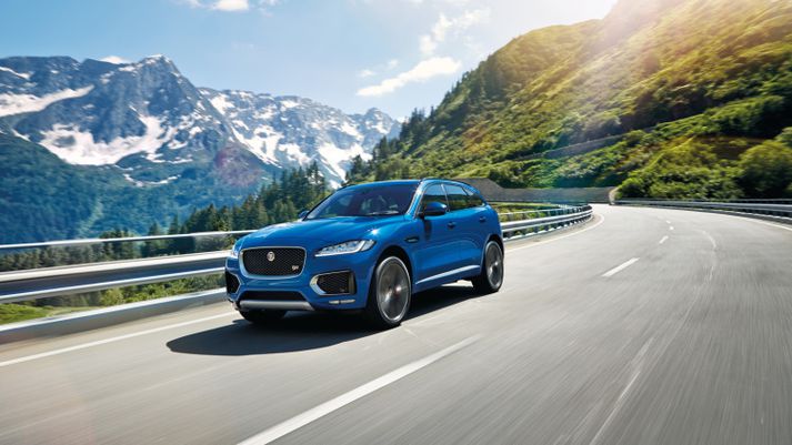 Jaguar F-Pace jeppinn.