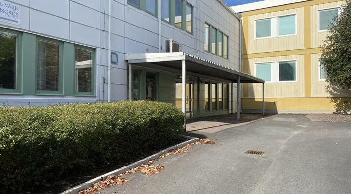 Brinellskóli þar sem árásin átti sér stað.