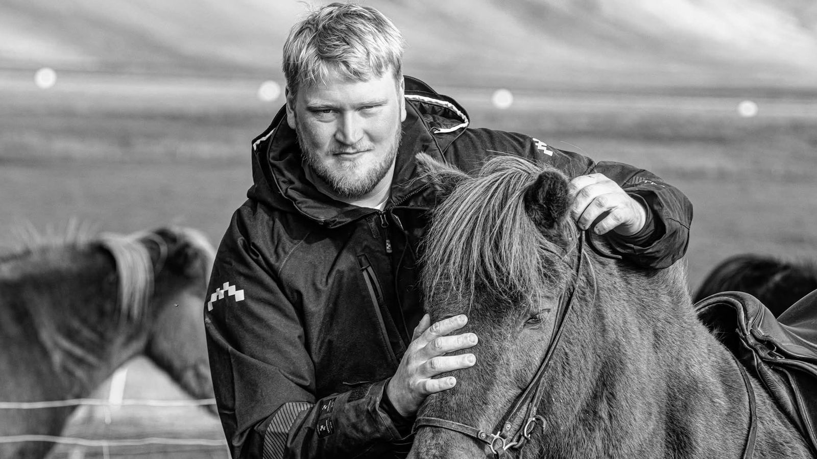 Ó­jöfn at­kvæði eða heima­stjórn! - Vísir