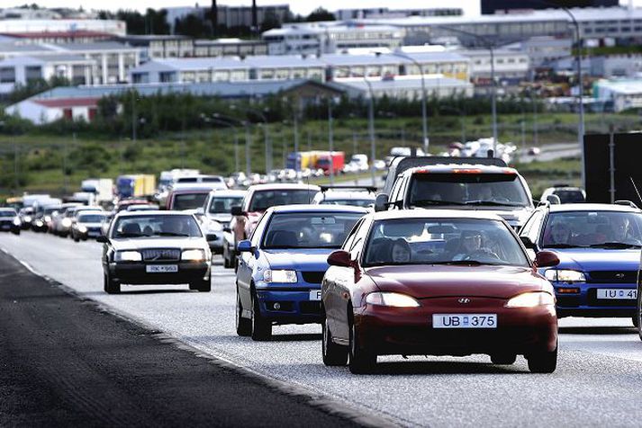 Miklu færri umferðarlagabrot voru í umdæmi Akureyrarlögreglunnar í júní í ár en í fyrra. fréttablaðið/heiða