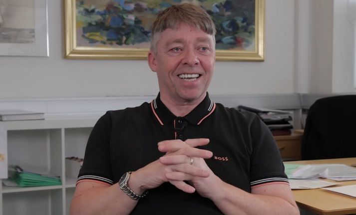 Júlíus verður alltaf meyr þegar hann rifjar upp ferlið. 