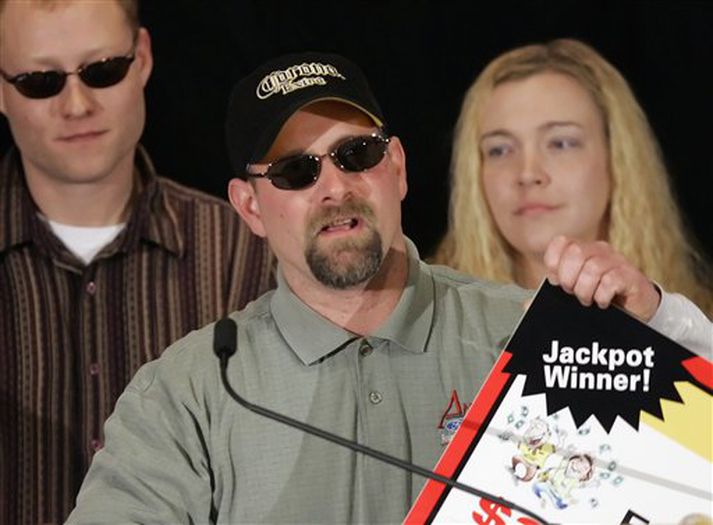 Þrír vinningshafanna á blaðamannafundi í tilefni tímamótanna.