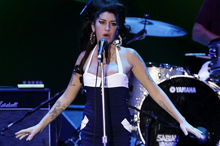 Amy Winehouse lést í júlí 2011