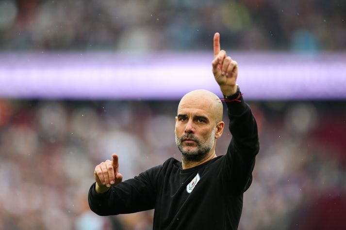 Pep Guardiola, þjálfari Manchester City, telur sig þurfa að styrkja liðið fyrir komandi leiktíð