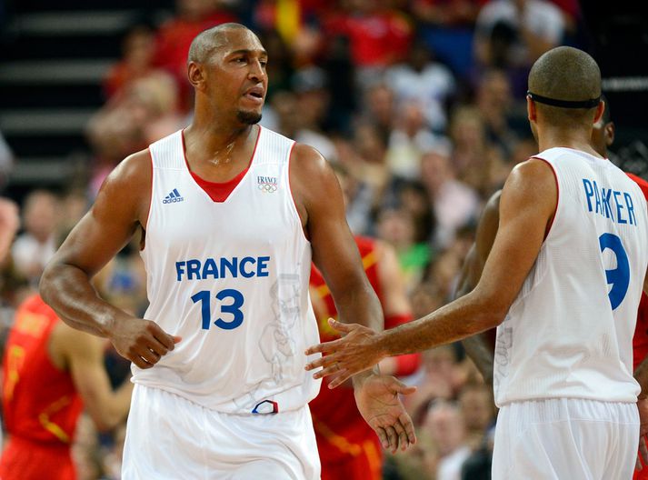 Parker lét Diaw félaga sinn greiða reikninginn háa.
