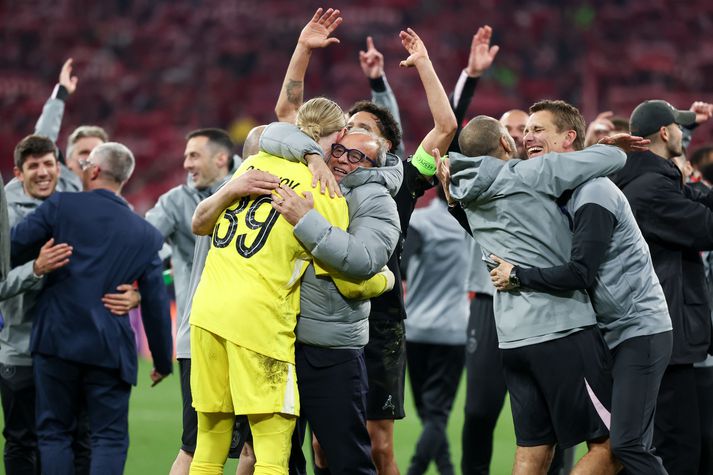 Matvey Safonov átti stórleik gegn Lens og sá til þess að PSG yrði Frakklandsmeistari. 
