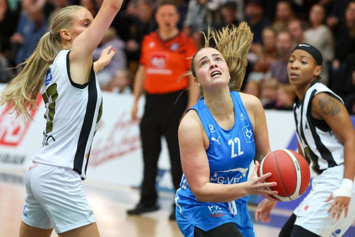 Eva Wium Elíasdóttir skoraði 24 stig í kvöld.