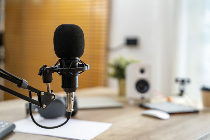 Fjölmiðlanefnd hefur undanfarið bankað upp hjá hlaðvörpum.