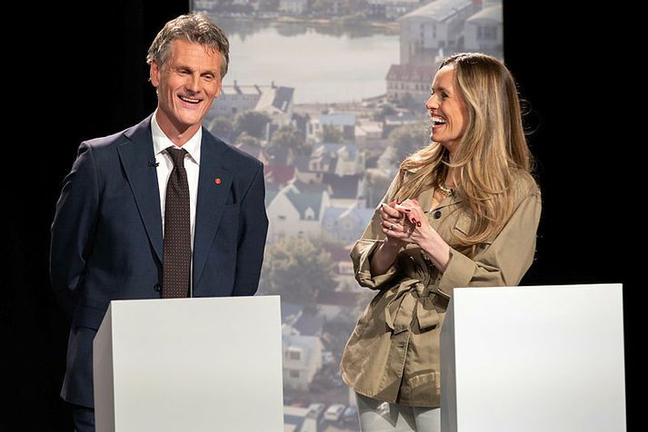 Pétur Marteinsson, oddviti Samfylkingarinnar, og Hildur Björnsdóttir, oddviti Sjálfstæðisflokksins, í góðum gír í kappræðum Sýnar í vikunni. Enda þau á að mynda meirihluta?