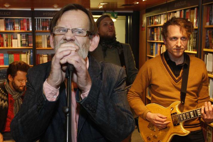 Megas er einn fjölmargra sem fengið hefur listamannalaun.