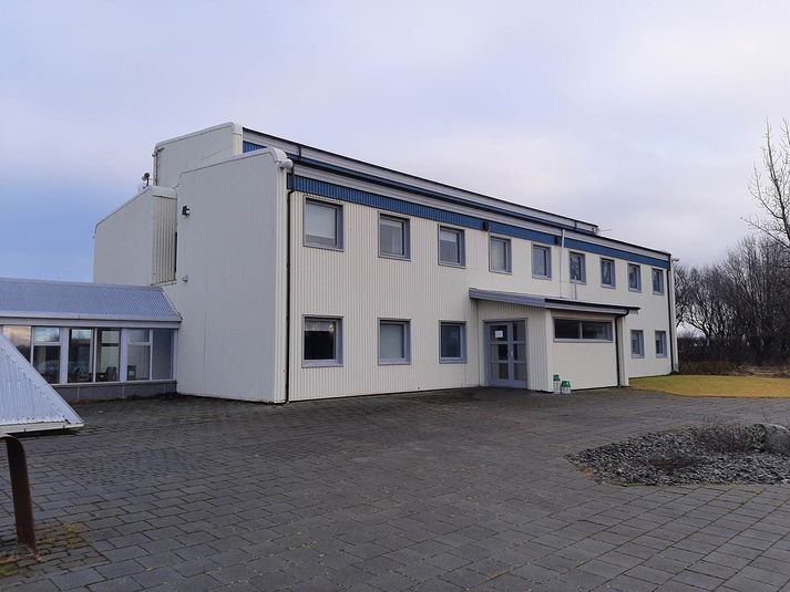 Fara þurfti í töluverðar framkvæmdir á húsnæðinu og því hefur opnun tafist. 