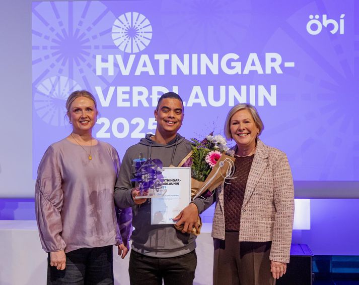 Alma Ýr Ingólfsdóttir, formaður ÖBÍ, Magnús Orri Arnarson, og Halla Tómasdóttr, forseti Íslands. 