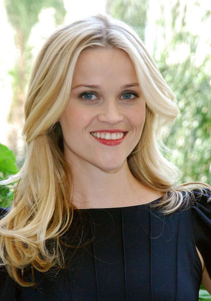 Reese Witherspoon og eiginmann hennar, Jim Toth, langar að eignast barn saman og hafa þau því snúið sér til Drottins.
nordicphotos/getty
