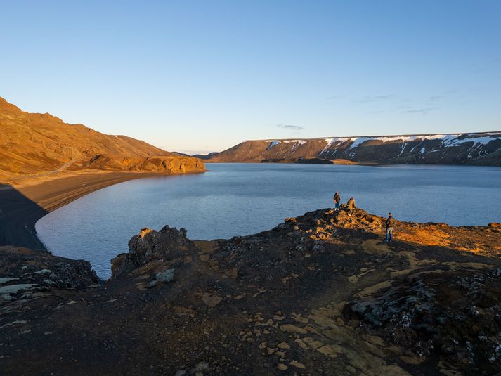 Upptök stærsta skjálftans í dag voru vestan við Kleifarvatn.