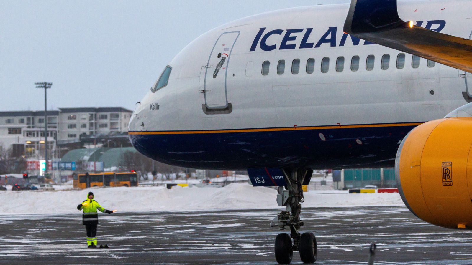 Icelandair flýtir flugi vegna ó­veðursins - Vísir
