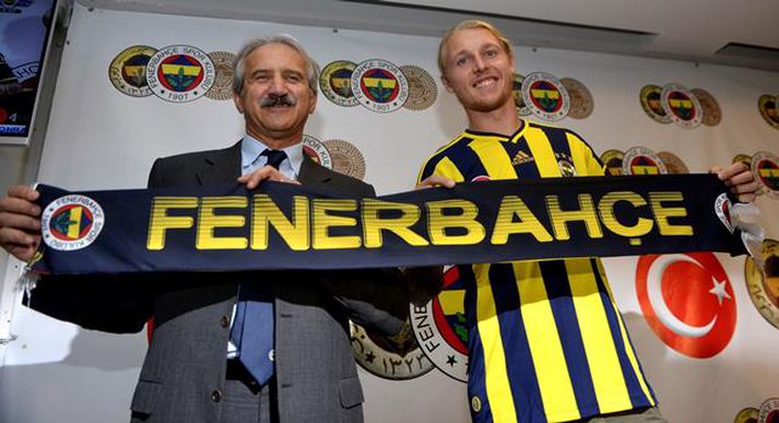 Kjær í búningi Fenerbahce.