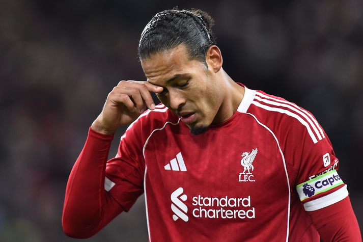 Virgil van Dijk, fyrirliði Liverpool, gerði stór mistök í upphafi leiks.