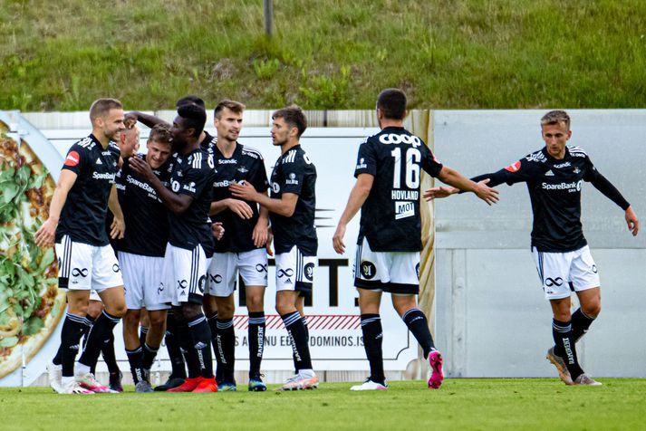 Rosenborg vann 2-0 sigur í Kaplakrika.