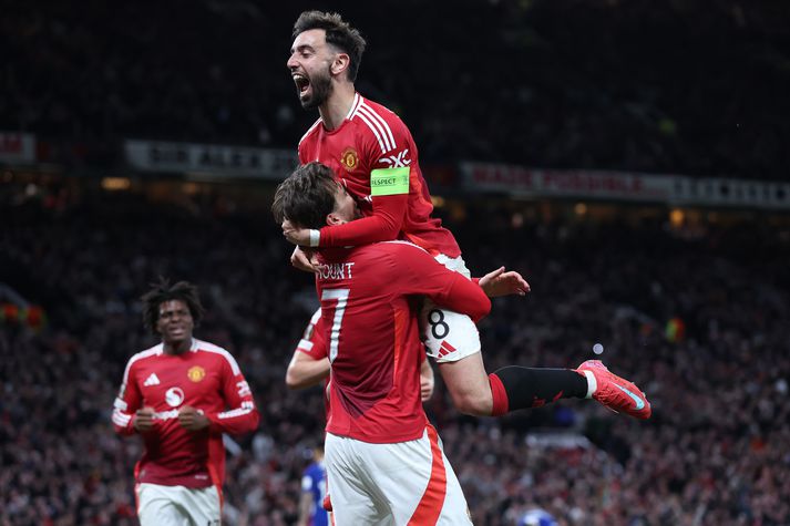  Bruno Fernandes fagnar marki með Manchester United á síðustu leiktíð en peningarnir streymdu inn vegna góðs gengis í Evrópudeildinni.