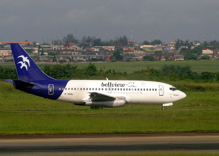 Boeing 737 Flugvél sömu tegundar í eigu Bellview Airlines fórst í fyrrakvöld.
Fréttablaðið/AP