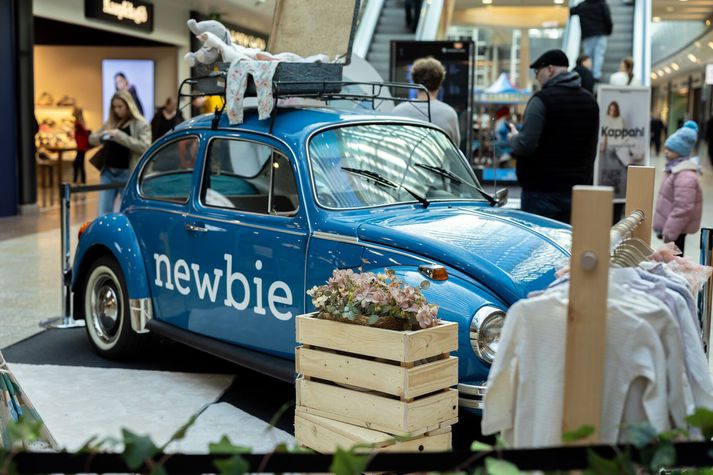 Kappahl framleiðir fatnað fyrir konur, karla og börn og Newbie er fyrir þau allra minnstu.