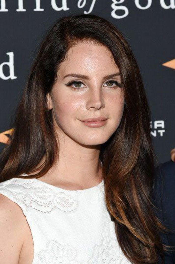 Lana Del Rey semur lög í nýjustu mynd Tims Burton.