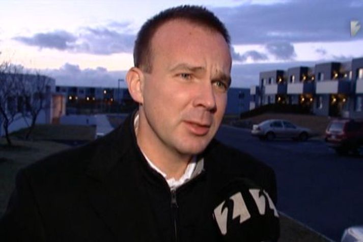 Reimar Pétursson, hæstaréttarlögmaður, spyr hvað hafi orðið um háleit markmið sérstaks saksóknara um ákærur.