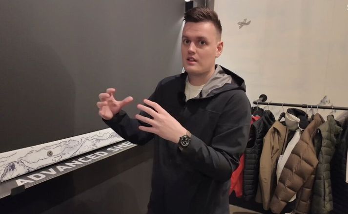 Árni er án efa yngsti æðadúnbóndi landsins. 