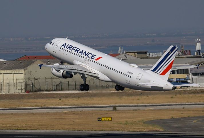 Forsvarsmenn Air France segjast munu ráðast í öryggisúttekt sem svar við skýrslu franskra flugmálayfirvalda.
