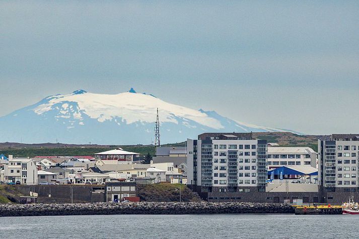 Rafmagn var úti á Suðurnesjum í um klukkustund.